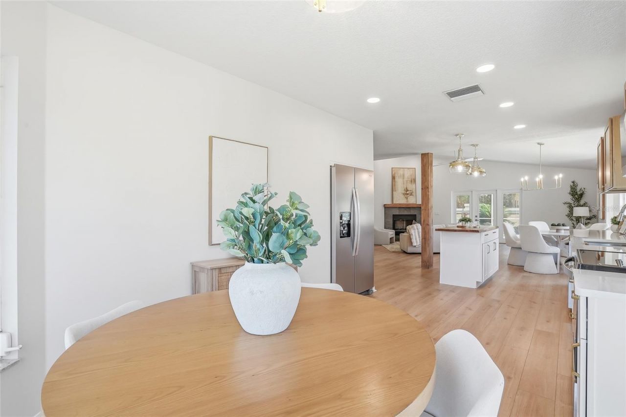 6119 55th Avenue Circle E, Bradenton, FL 34203 Photo