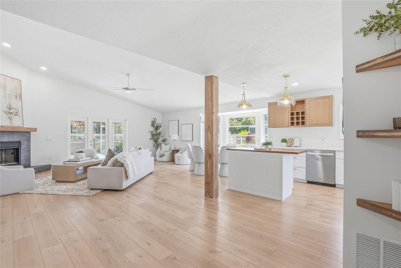 6119 55th Avenue Circle E, Bradenton, FL 34203 Photo