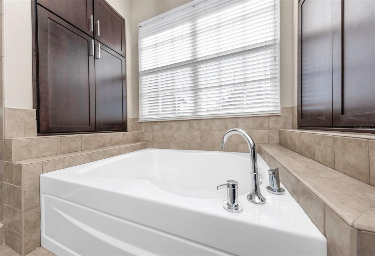 4152 Grandchamp Circle, Palm Harbor, FL 34685 Photo