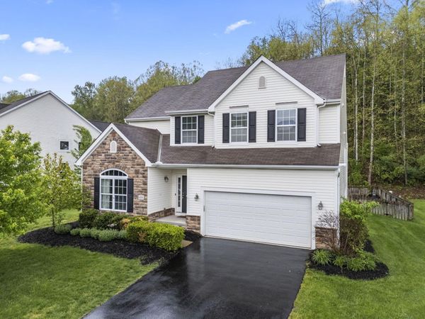 679 Greenwood Loop, Newark, OH 43055