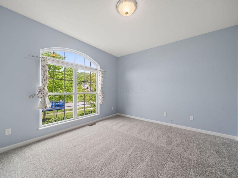 679 Greenwood Loop, Newark, OH 43055 Photo 9
