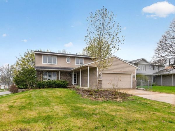4406 Newcastle Lane NW, Rochester, MN 55901