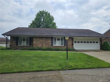 1141 W Brixton Drive, Springfield, OH 45503