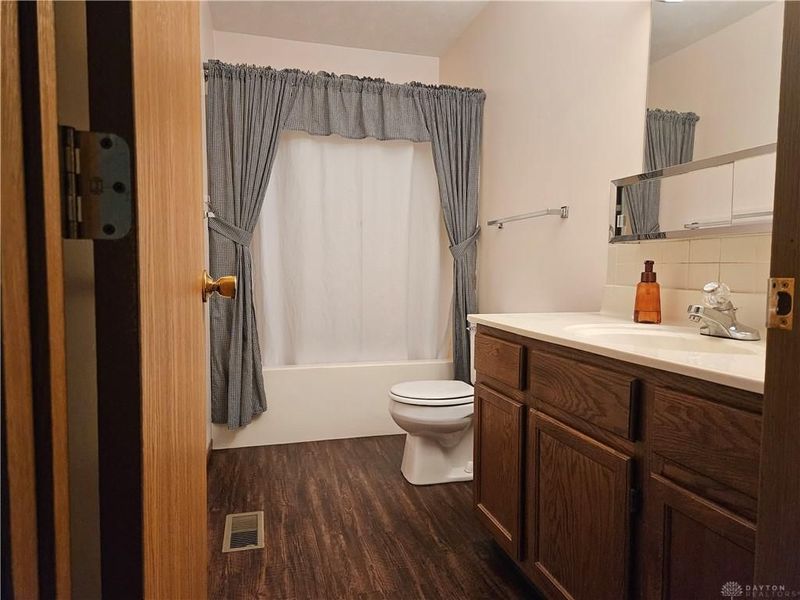 1141 W Brixton Drive, Springfield, OH 45503 Photo 11