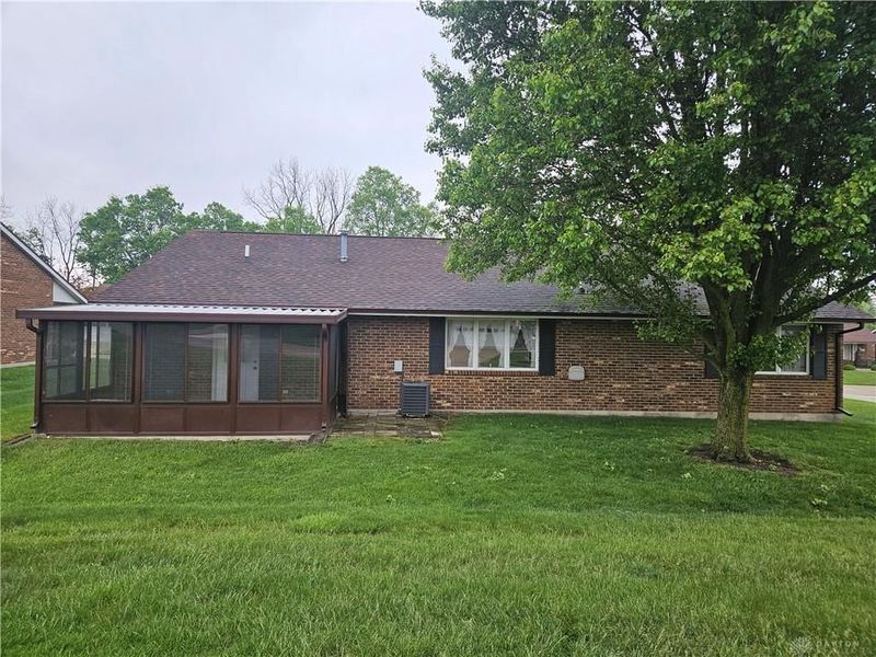1141 W Brixton Drive, Springfield, OH 45503 Photo 17