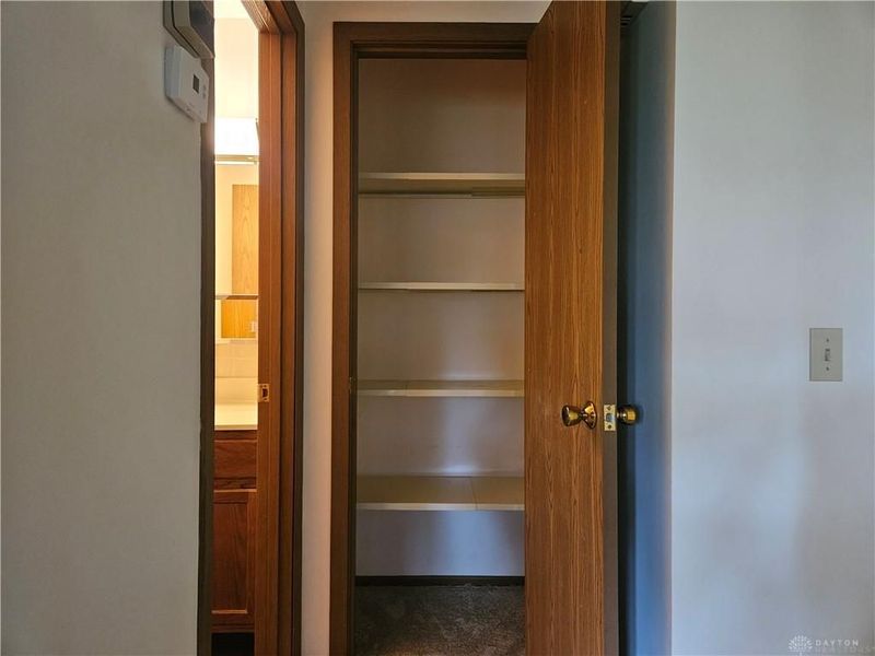 1141 W Brixton Drive, Springfield, OH 45503 Photo 9