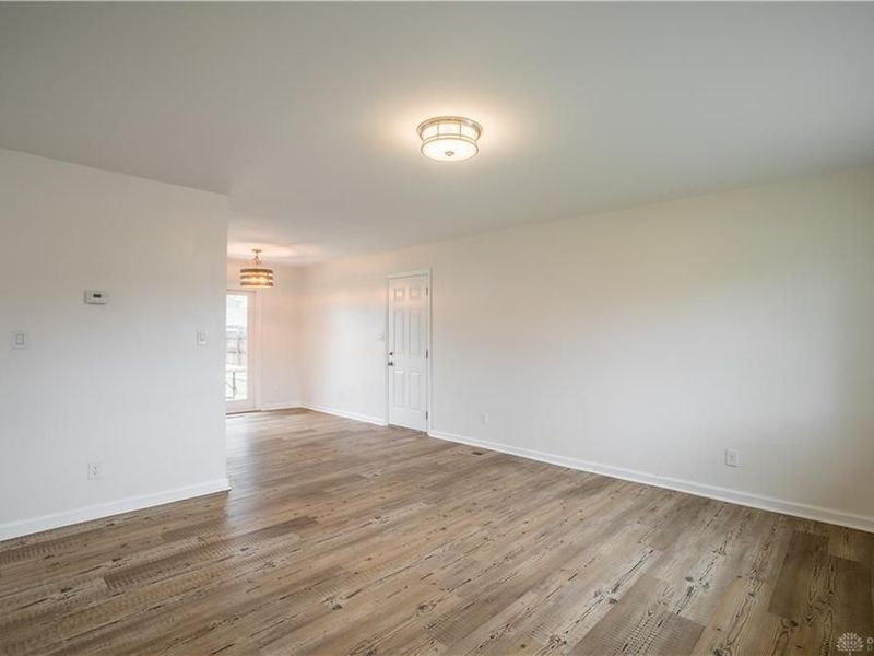 626 Morning Glory Lane, Union, OH 45322 Photo 5