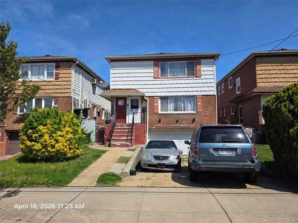 25341 149th Avenue , Rosedale, NY 11422