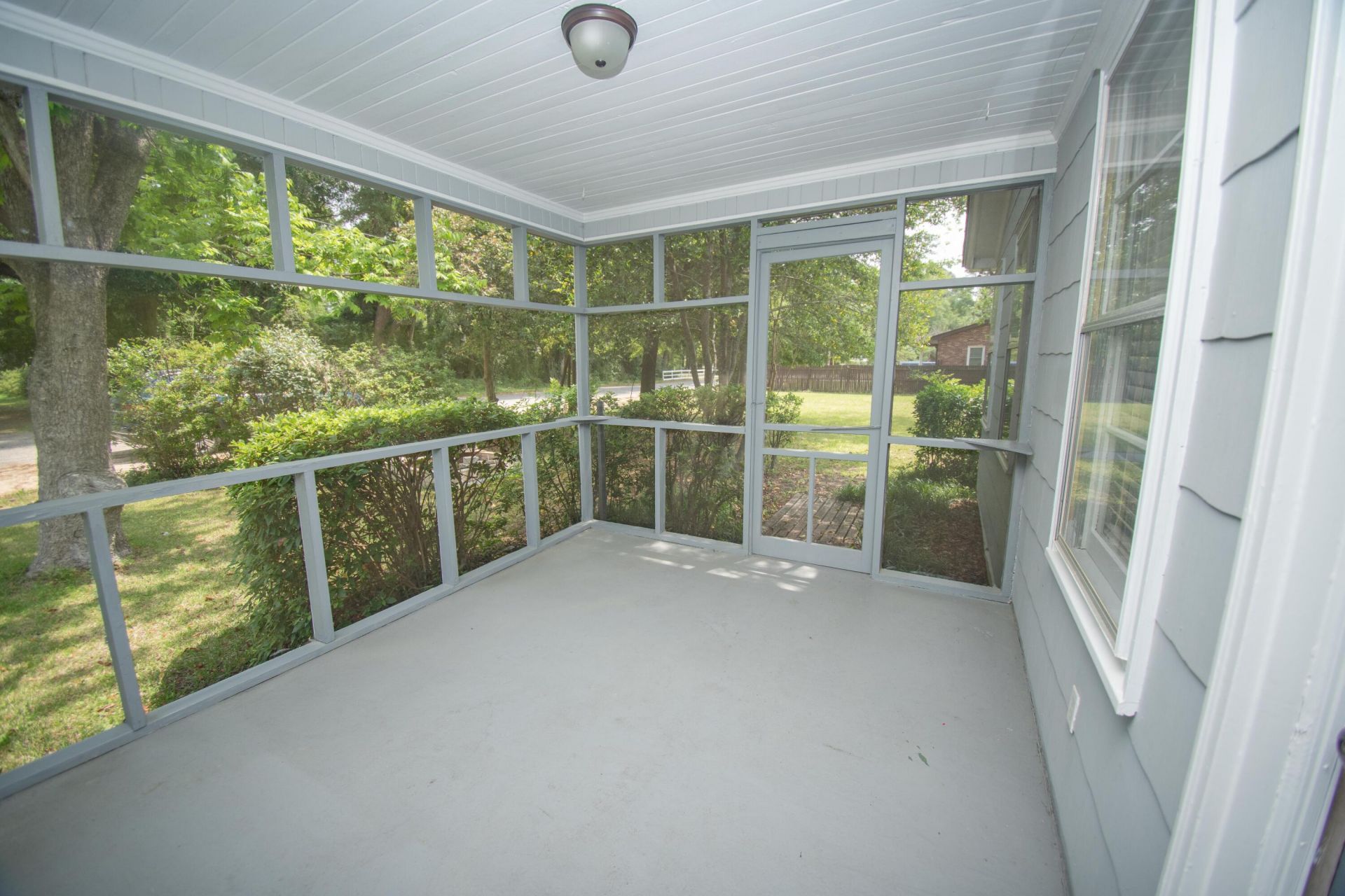 101 Brabham Street Photo 25
