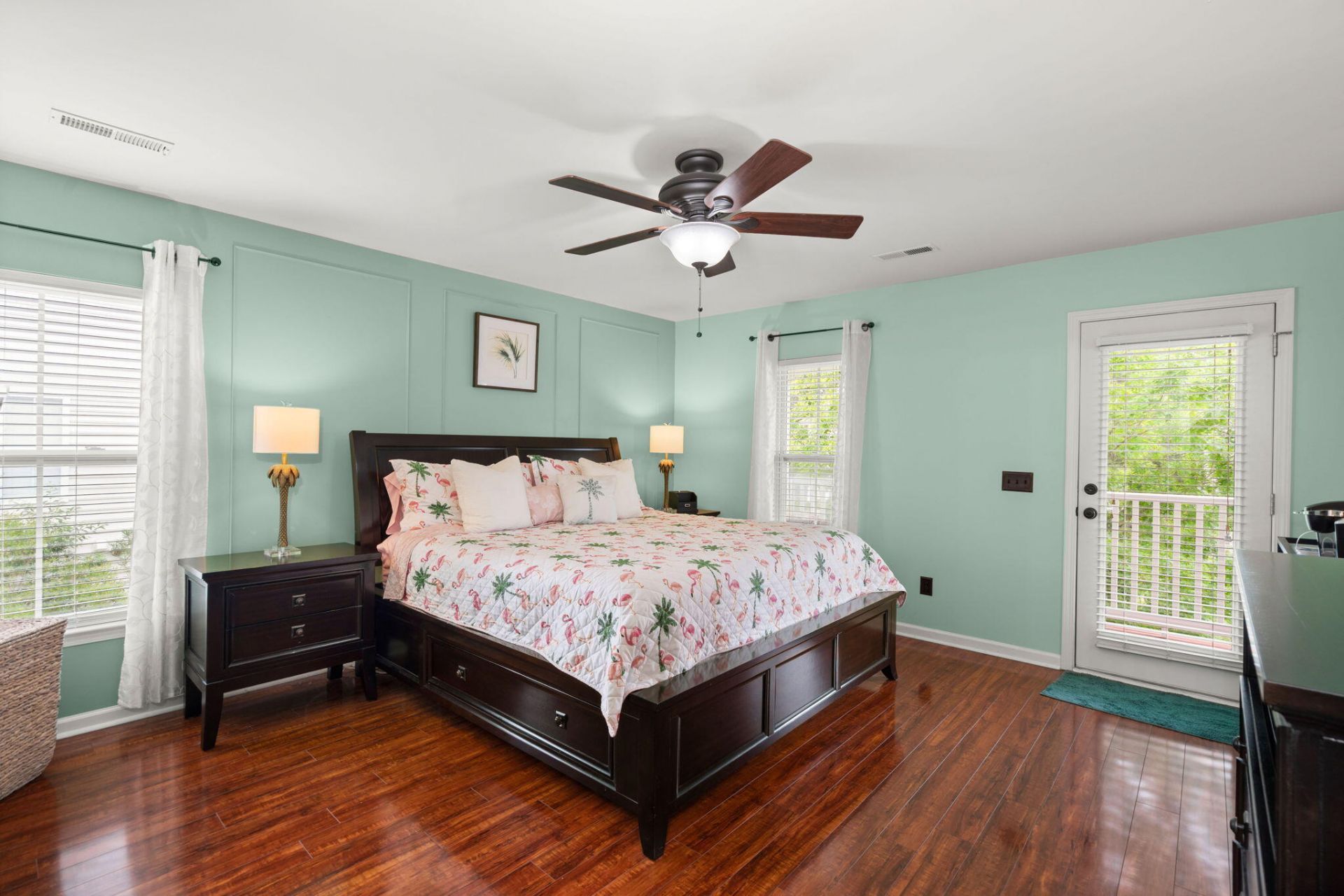 189 Avonshire Drive Photo 16