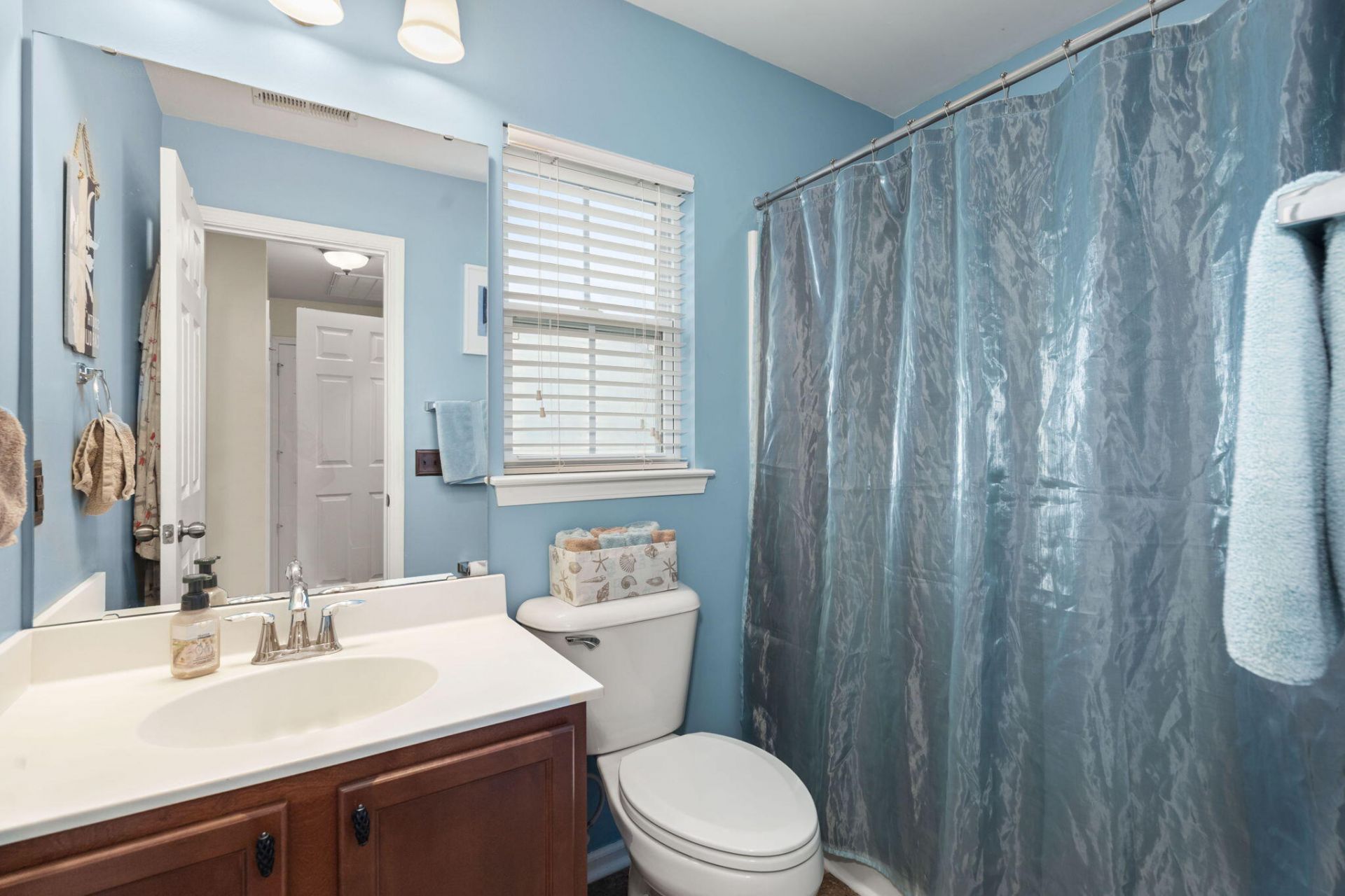 189 Avonshire Drive Photo 23