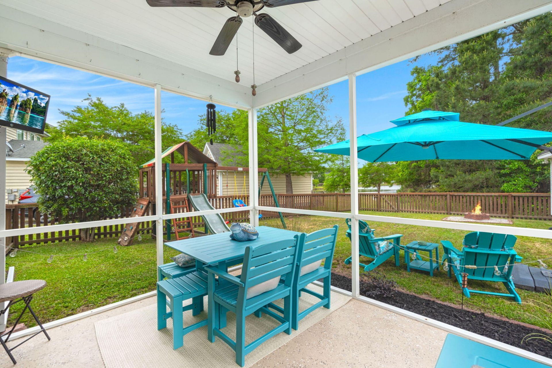 189 Avonshire Drive Photo 26