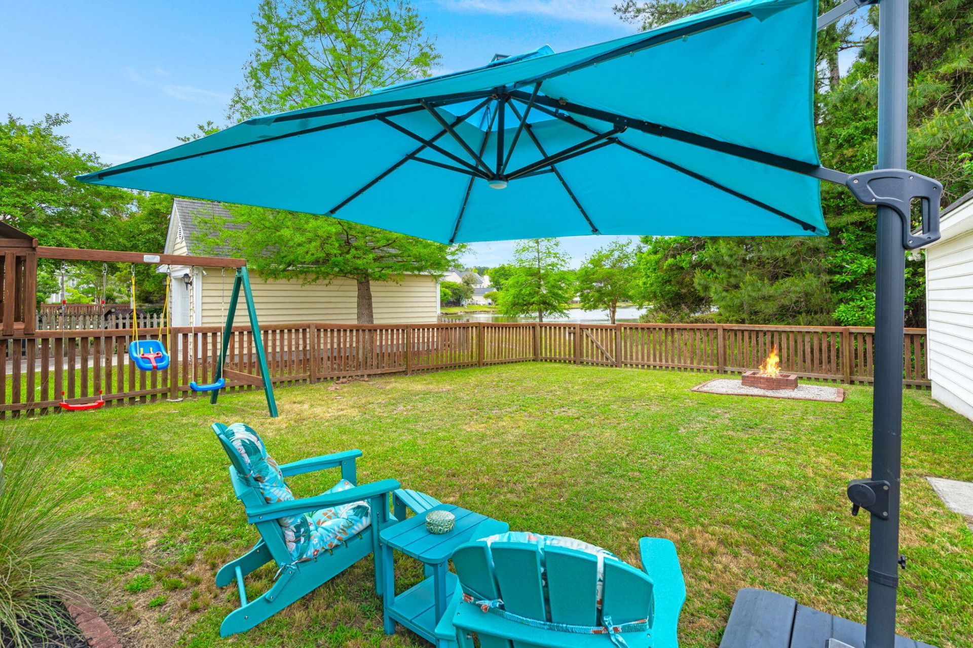 189 Avonshire Drive Photo 29