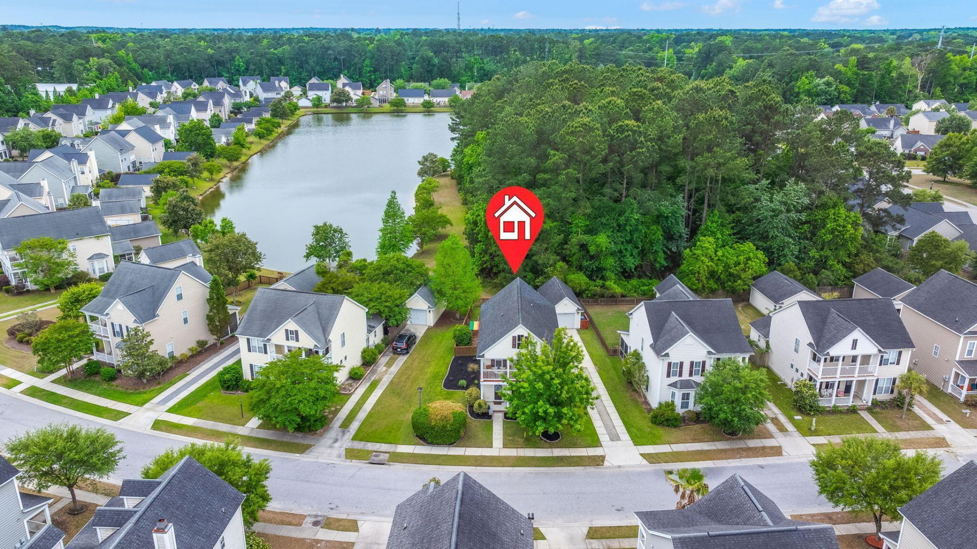 189 Avonshire Drive Photo 32