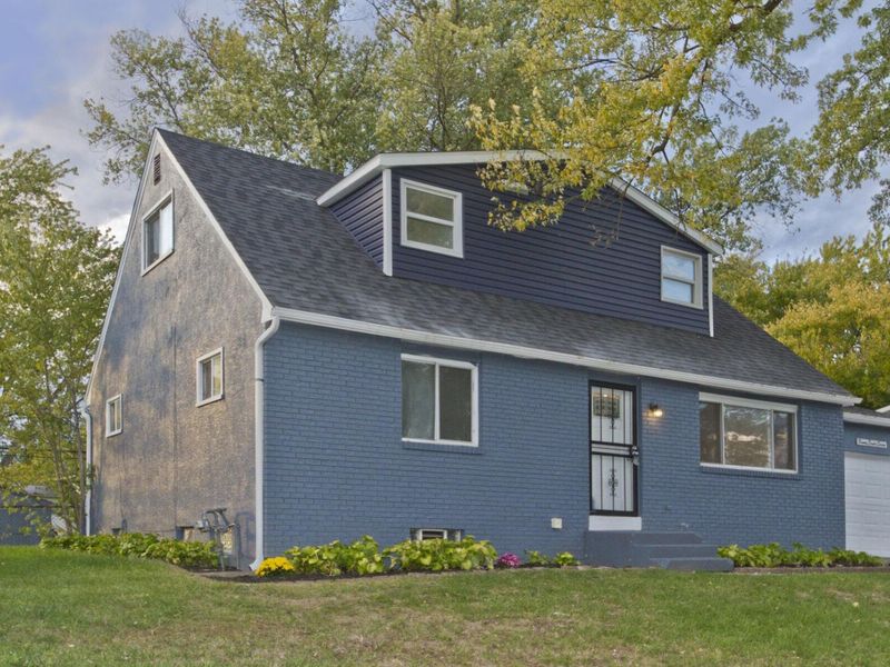 2087 Seaforth Place , Columbus, OH 43232 Photo 1