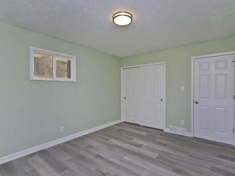 2087 Seaforth Place , Columbus, OH 43232 Photo 17