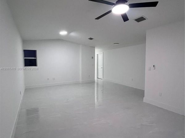 10058 SW 156th Ct , Miami, FL 33196
