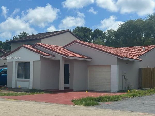 10058 SW 156th Ct , Miami, FL 33196