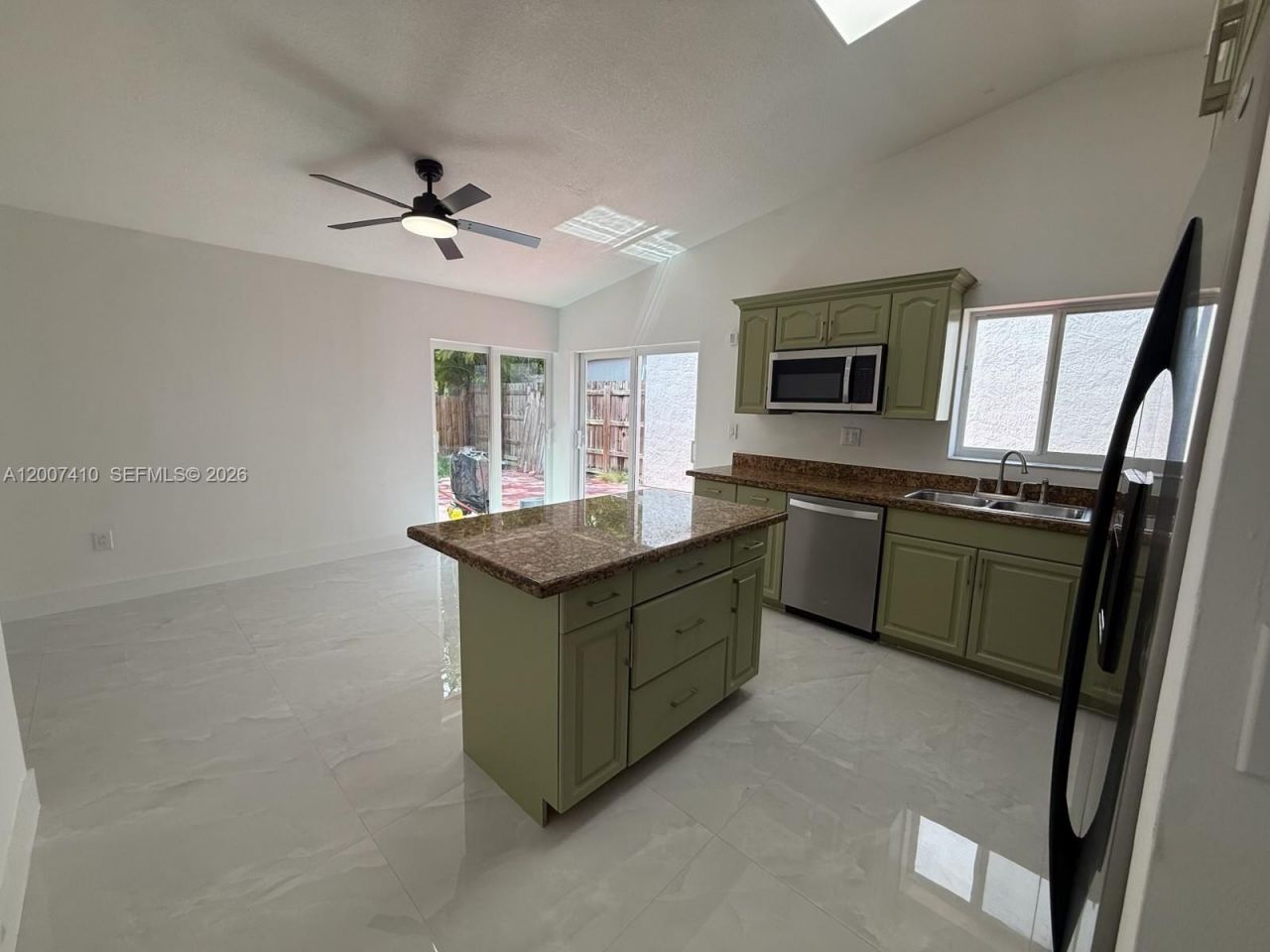 10058 SW 156th Ct , Miami, FL 33196 Photo