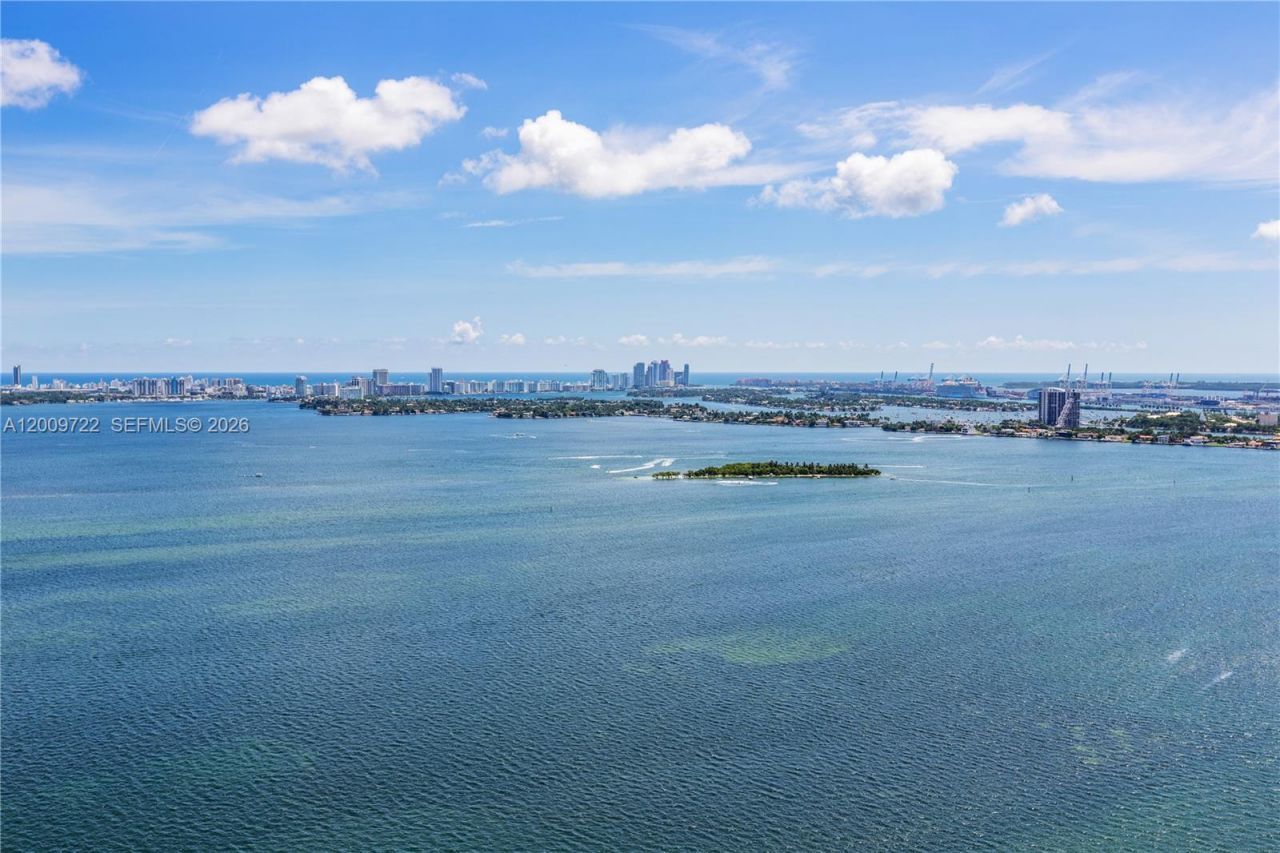 650 NE 32nd St, Unit 3903, Miami, FL 33137 Photo