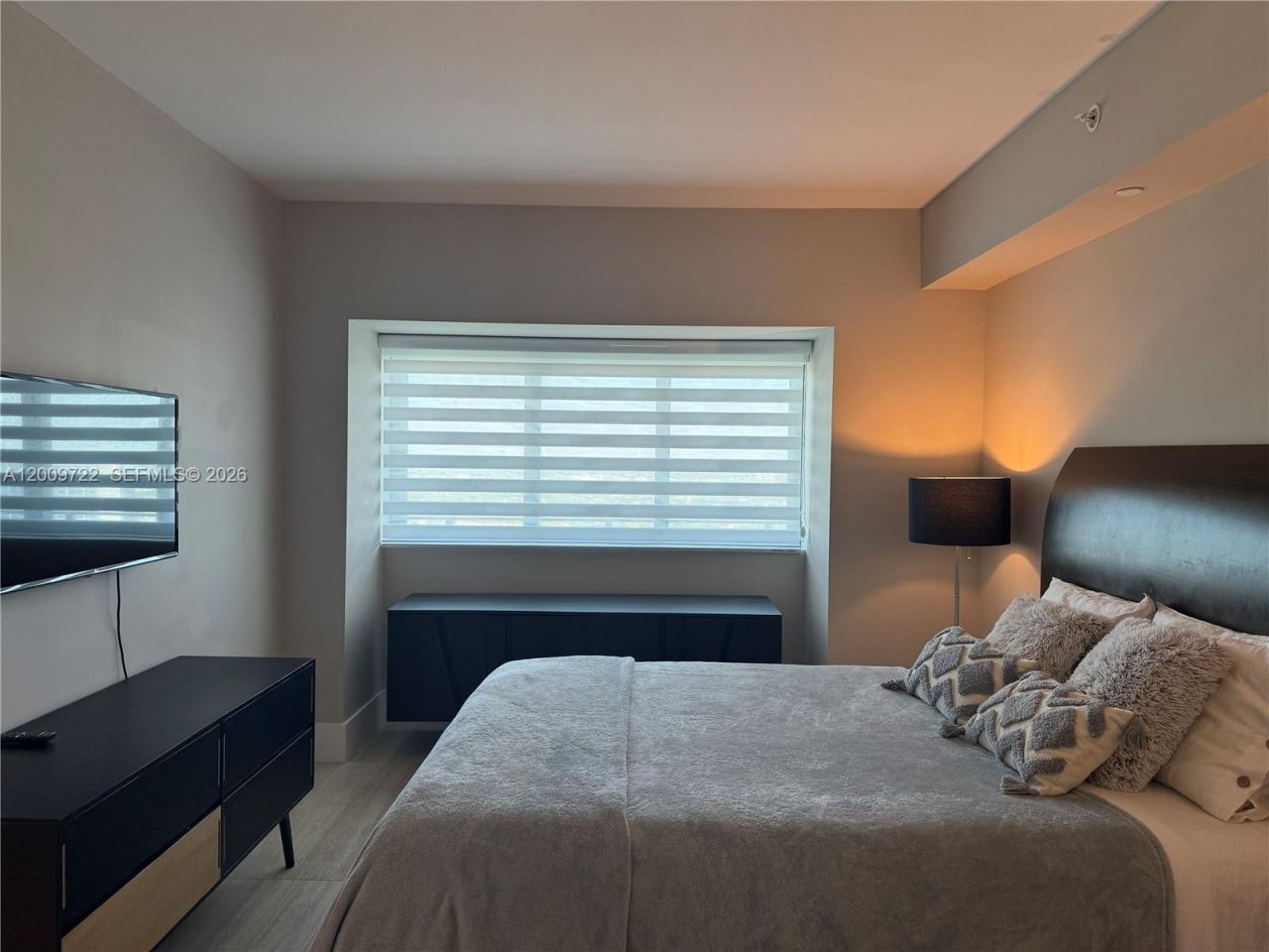 650 NE 32nd St, Unit 3903, Miami, FL 33137 Photo
