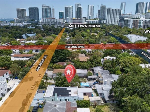 244 NW 32nd St , Miami, FL 33127