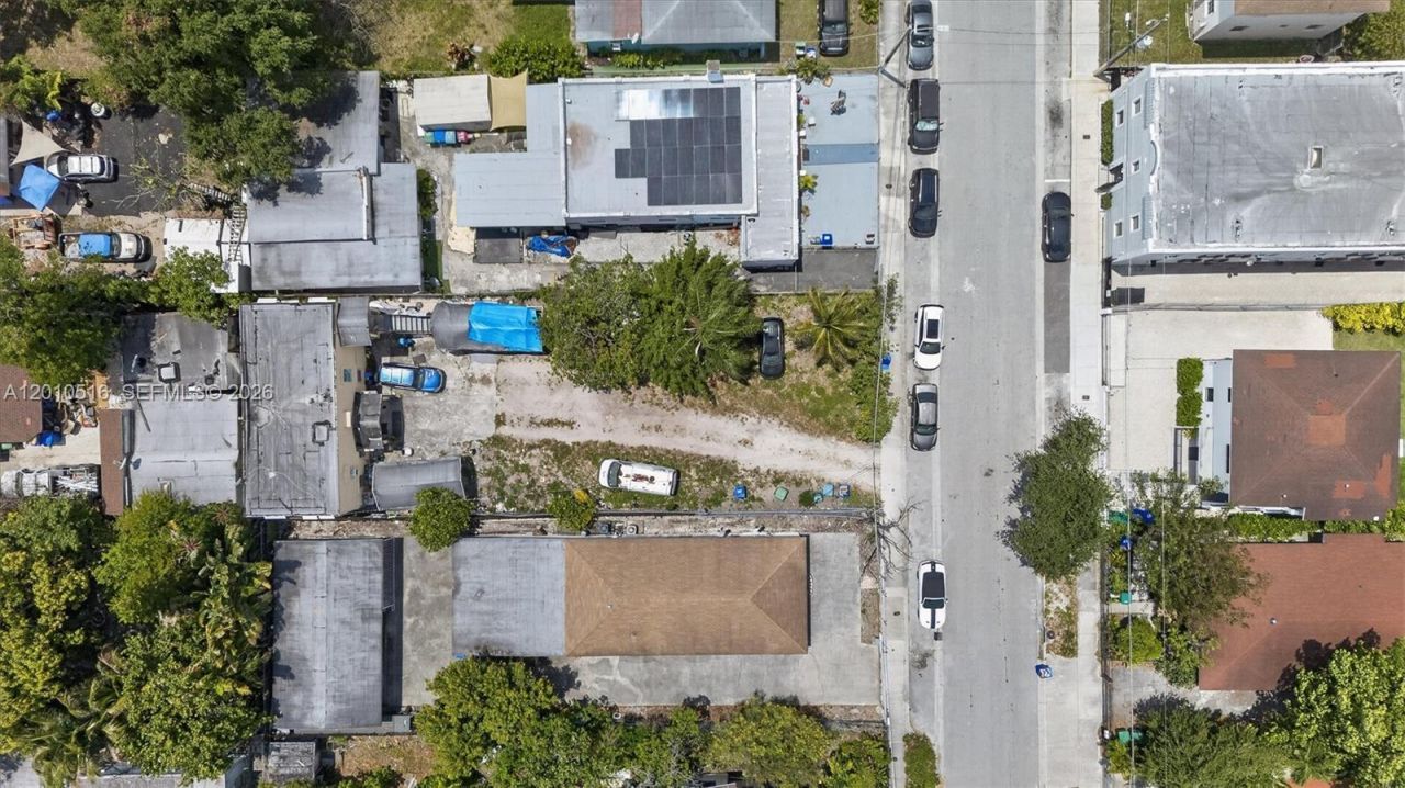 244 NW 32nd St, Miami, FL 33127 Photo