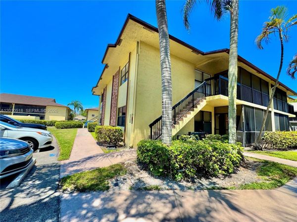 10031 Winding Lake Rd , Unit 201, Sunrise, FL 33351