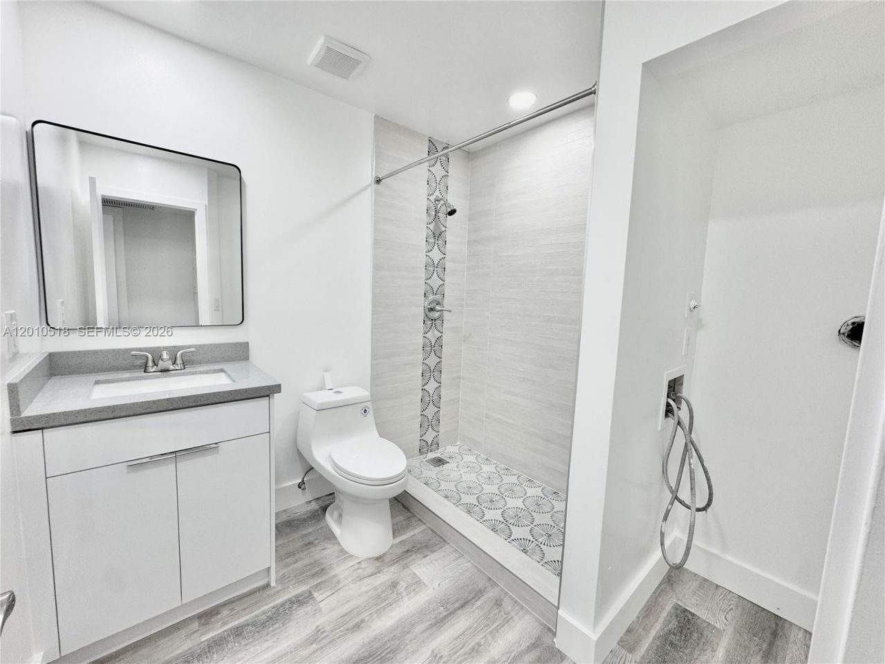 10031 Winding Lake Rd , Unit 201, Sunrise, FL 33351 Photo