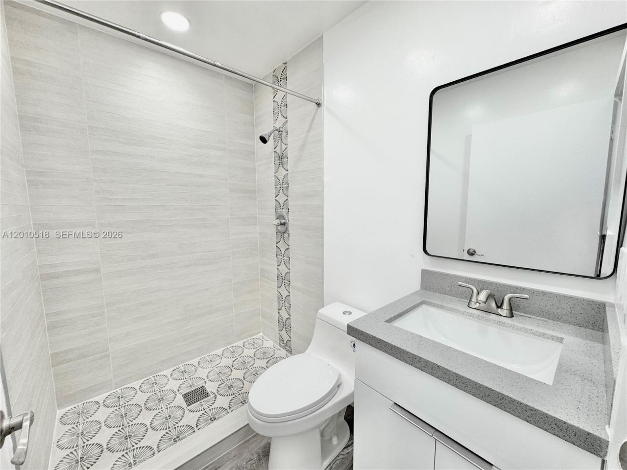 10031 Winding Lake Rd , Unit 201, Sunrise, FL 33351 Photo