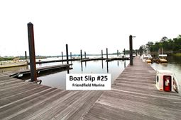 270 Crescent Dr.  photo 4