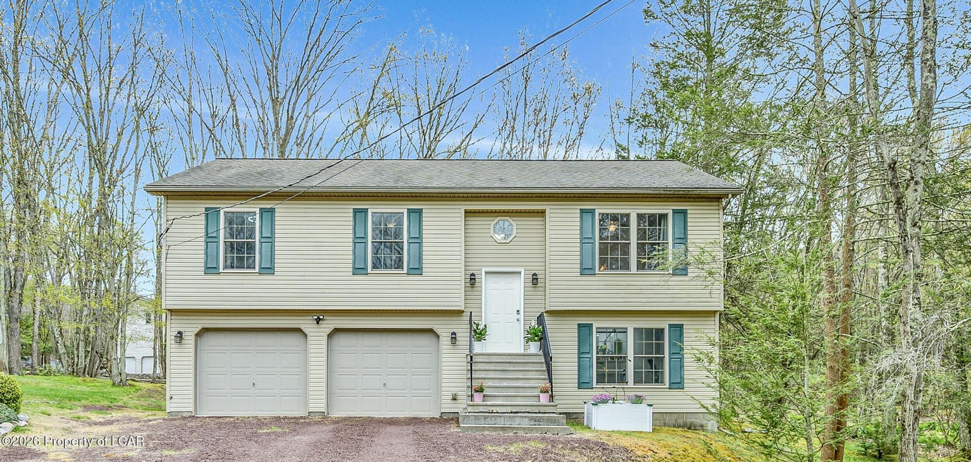 111 Lisa Lake Court, Drums, PA 18222 Main Photo