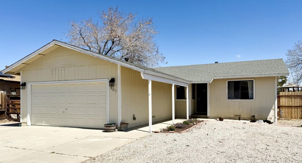 907 Amador Circle, Carson City, NV 89705 Photo