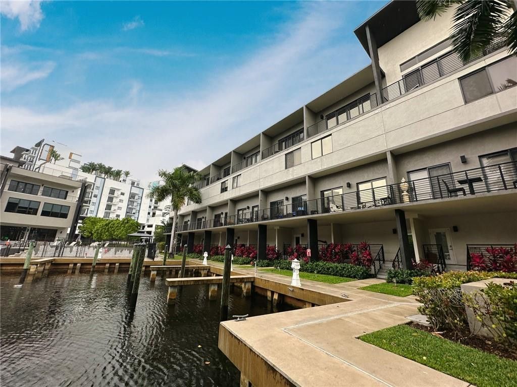 113 SE 1st Circle, Pompano Beach, FL 33060 Photo