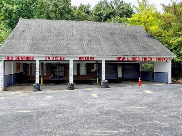 2059 Candler Road , Decatur, GA 30032