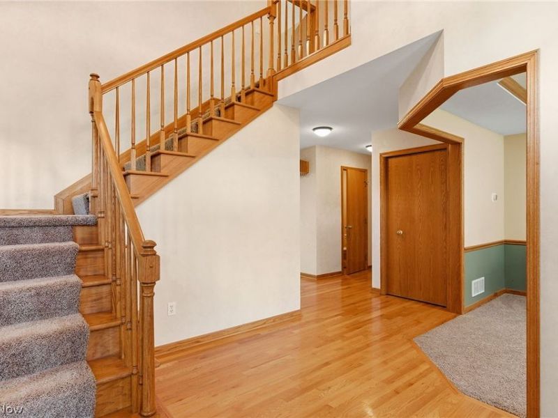 4715 Hilary Circle, Stow, OH 44224 Photo 11