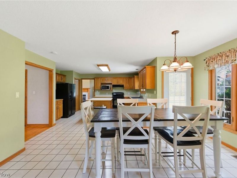 4715 Hilary Circle, Stow, OH 44224 Photo 17