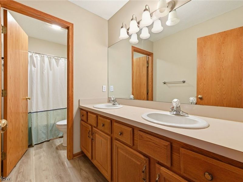 4715 Hilary Circle, Stow, OH 44224 Photo 32