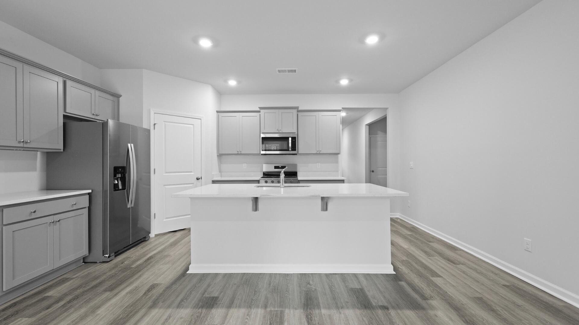 3158 Dalmore Drive Photo 4