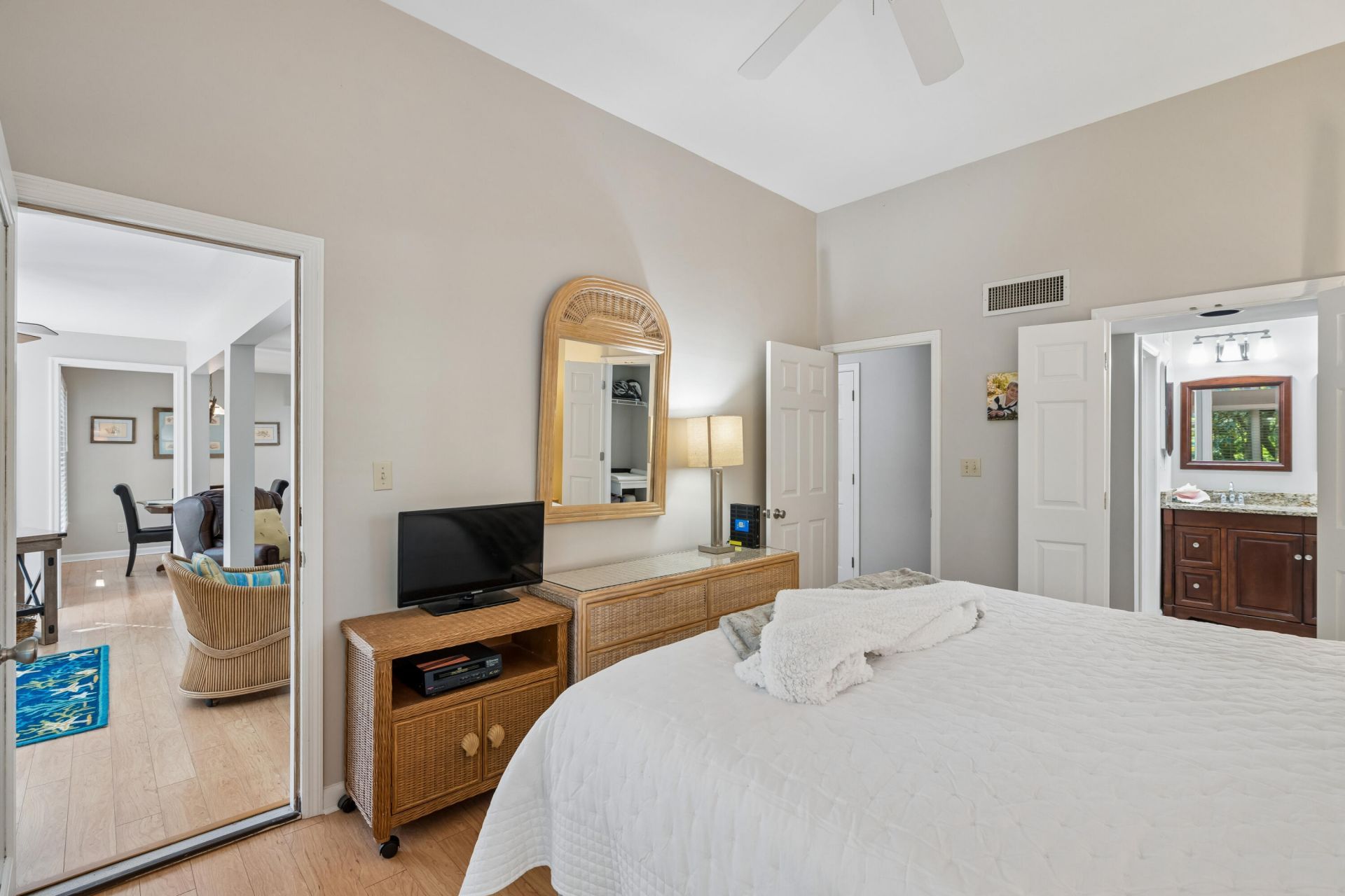 5563 Green Dolphin Way Photo 21