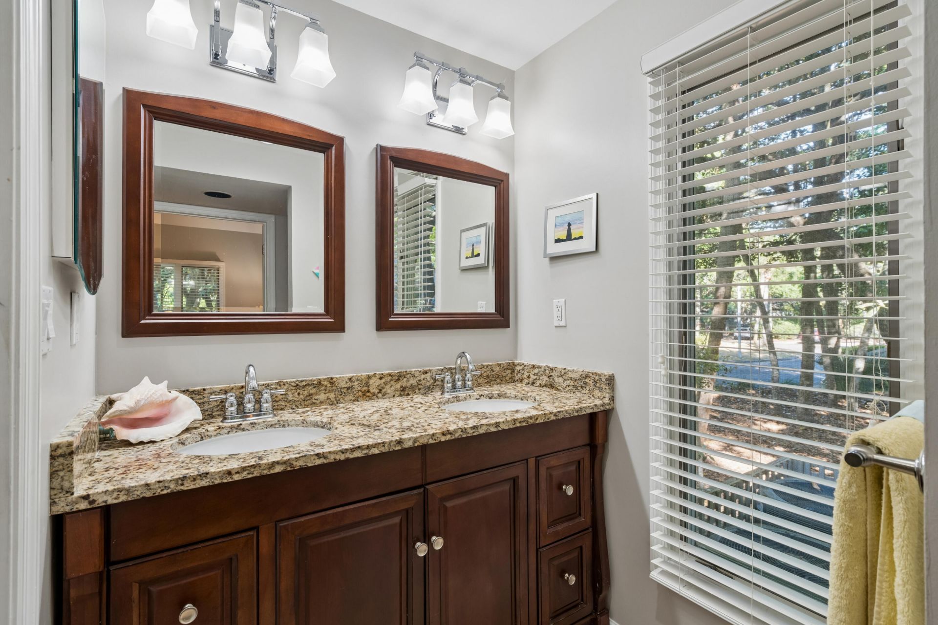 5563 Green Dolphin Way Photo 24