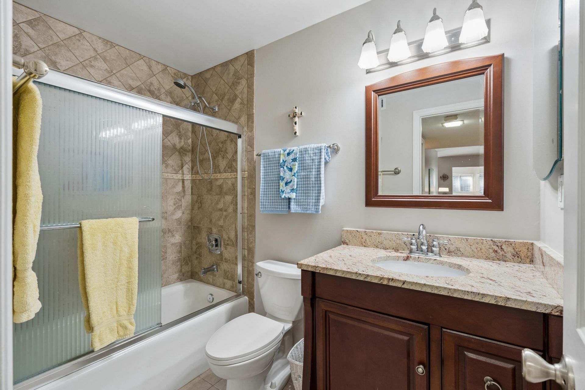 5563 Green Dolphin Way Photo 29