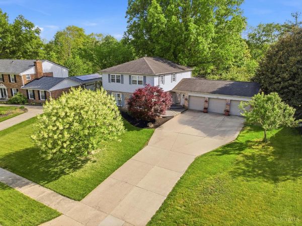 8009 Blairhouse Drive, Anderson Twp, OH 45244