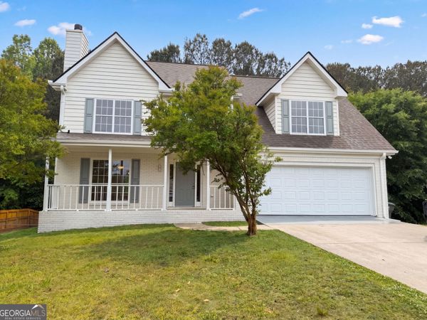 1555 Rose Pointe Drive, Loganville, GA 30052