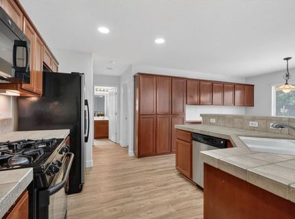 9648 Flame Tokay Way, Elk Grove, CA 95624 Photo
