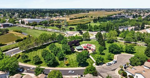 9648 Flame Tokay Way, Elk Grove, CA 95624 Photo