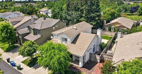9648 Flame Tokay Way, Elk Grove, CA 95624 Photo