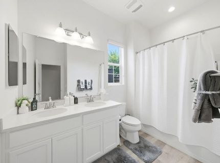 8852 Upbeat Way, Elk Grove, CA 95757 Photo