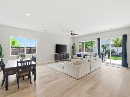 8852 Upbeat Way, Elk Grove, CA 95757 Photo