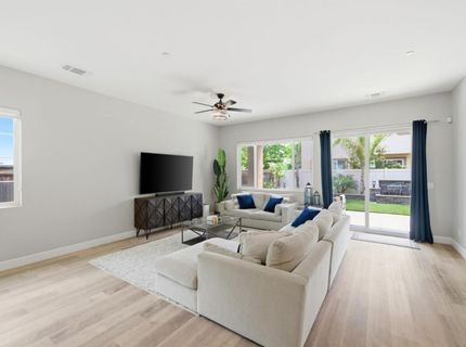 8852 Upbeat Way, Elk Grove, CA 95757 Photo